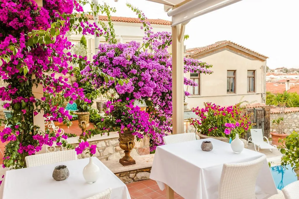 Ipekyol Villa Avec Piscine Privee Çeşme